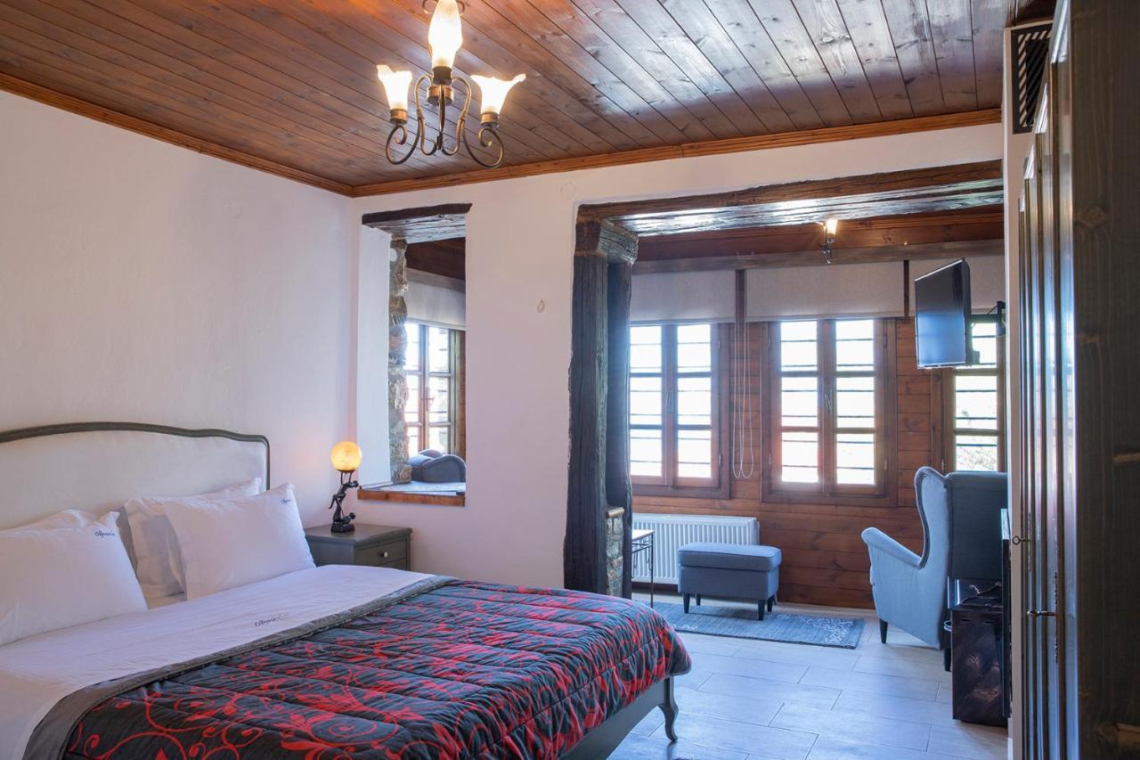 Guesthouse Ourania Palaios Panteleimonas Exterior photo